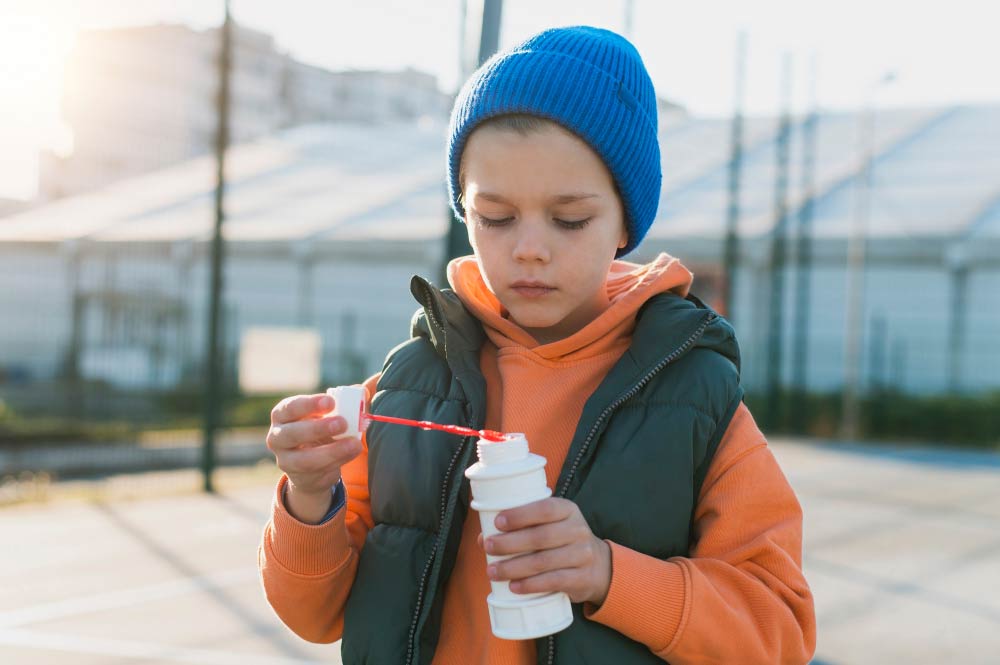 Hydratation et chaleur : comment éviter les coups de chaleur chez les enfants